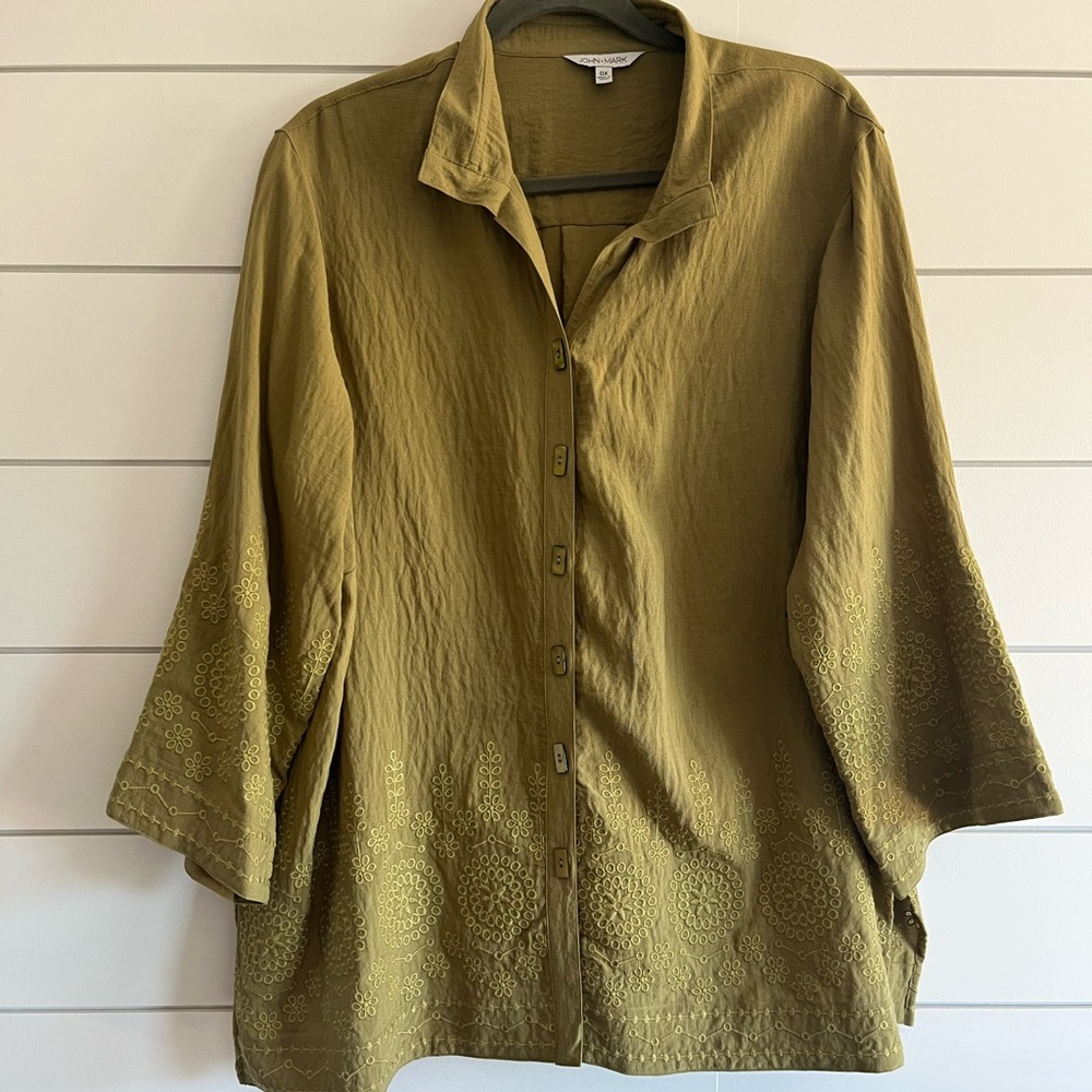 John Mark Green Embroidered Blouse NEW